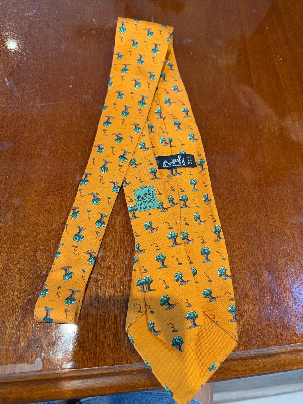 Vintage Hermes Orange Silk Tie with green Tree Motif - Picture 2 of 6